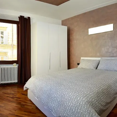 City Center Apartment *
